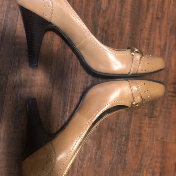 Ladies Denver Rampage Pumps - Picture 3 of 7